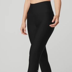 ALO black leggings excellent condition small